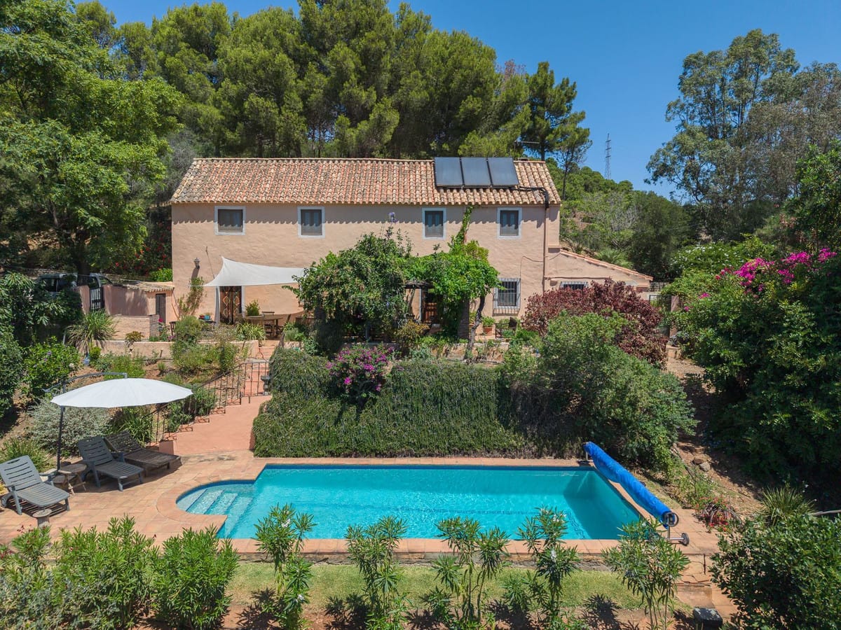 Villa met 3 slaapkamers in Estepona in Estepona - foto 2