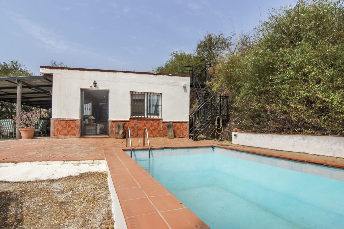 Finca met 2 slaapkamers in Iznate in Iznate - foto 3