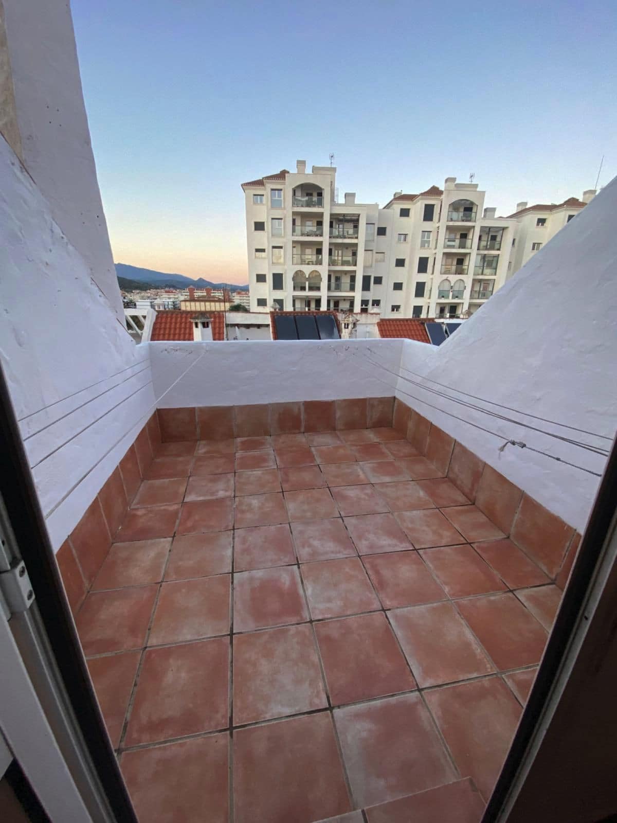4-slaapkamer stadswoning met privégarage in Estepona – Las Mesas in Estepona - foto 16