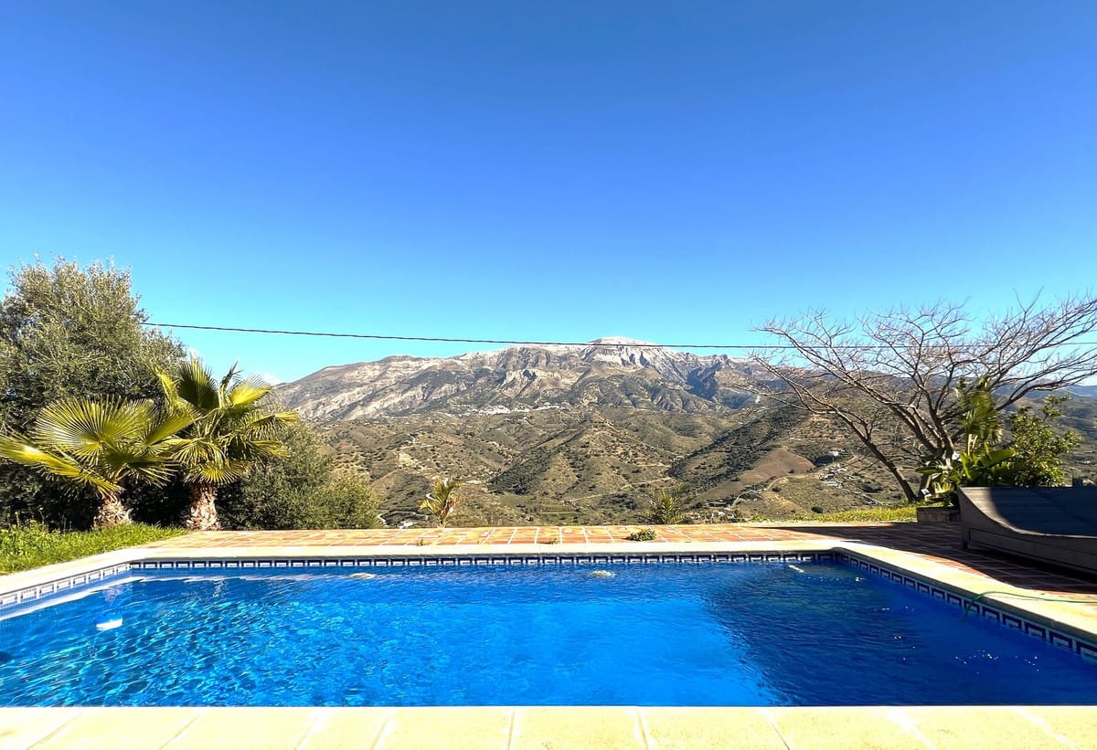 3-slaapkamer villa in Canillas de Aceituno in Canillas de Aceituno - foto 4