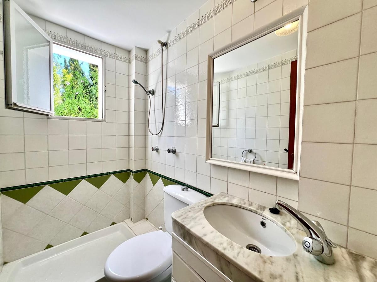 Drie-slaapkamer appartement in Elviria – topverdieping, Parque Elviria in Elviria - foto 18