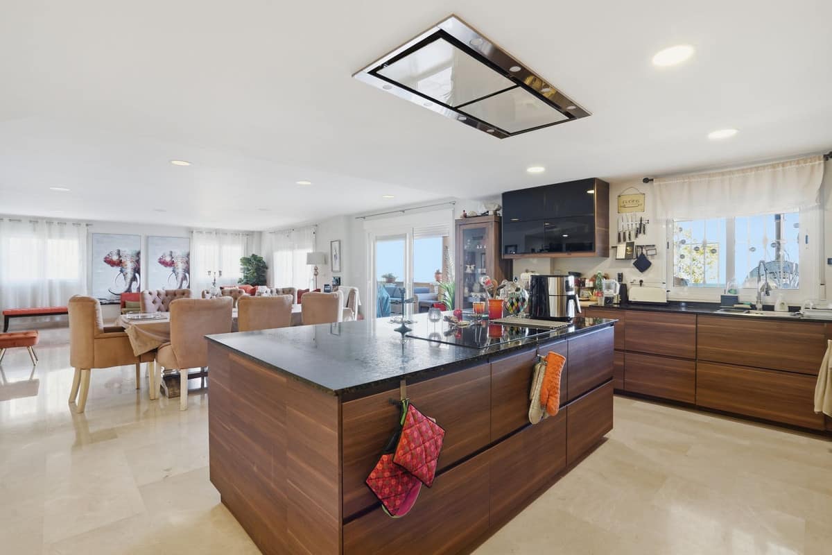 6-slaapkamer villa met panoramisch zeezicht in Benalmádena Pueblo in Benalmadena - foto 15