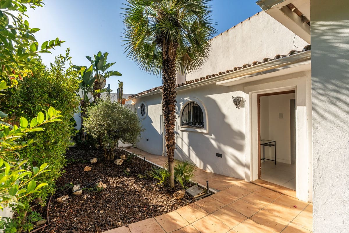 3-slaapkamer villa in Costabella in Costabella - foto 4