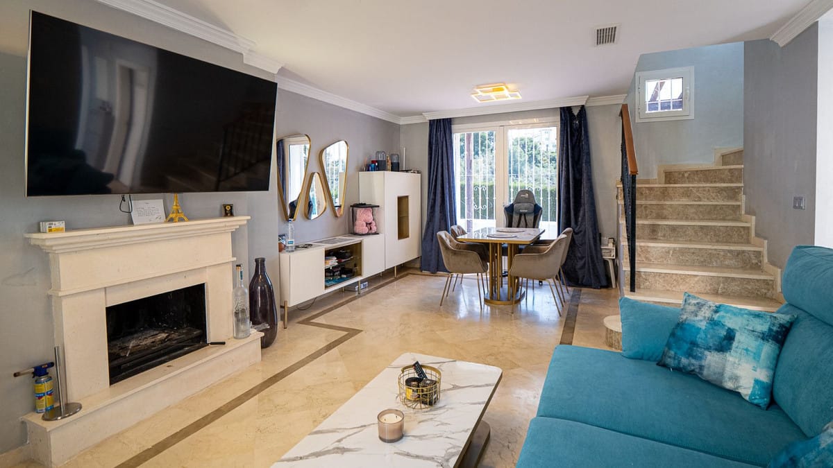 Tweeslaapkamer-stadswoning in Nueva Andalucía, Málaga in Nueva Andalucía - foto 7