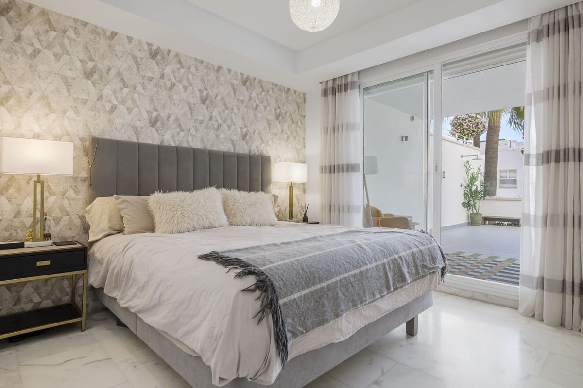 Drie slaapkamer appartement in Torrequebrada in Torrequebrada - foto 15