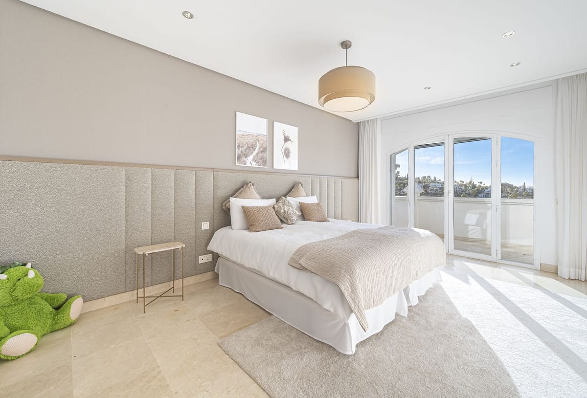 Villa met 7 slaapkamers in Nueva Andalucía in Nueva Andalucía - foto 20