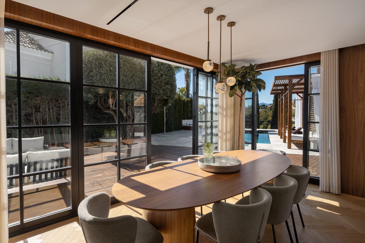 Vier-slaapkamer villa in Nueva Andalucía met uitzicht op golfbaan en zee in Nueva Andalucía - foto 15