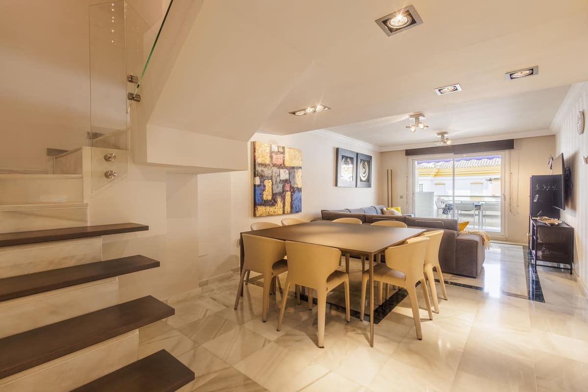 4-slaapkamer penthouse met zeezicht in Marbella in Marbella - foto 11