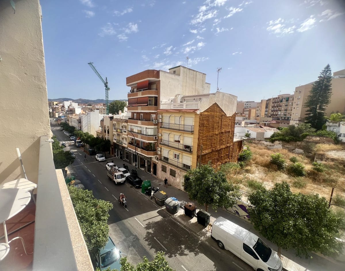 Licht 3-slaapkamerappartement in Málaga historisch centrum – ideaal voor studenten en lange termijn wonen in Málaga - foto 14