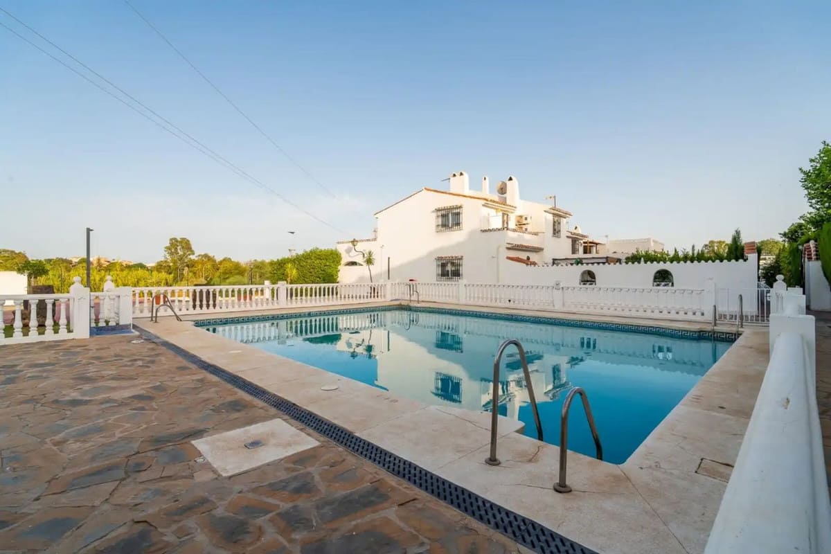 Twee-slaapkamer tussenwoning in Atalaya in Atalaya - foto 4