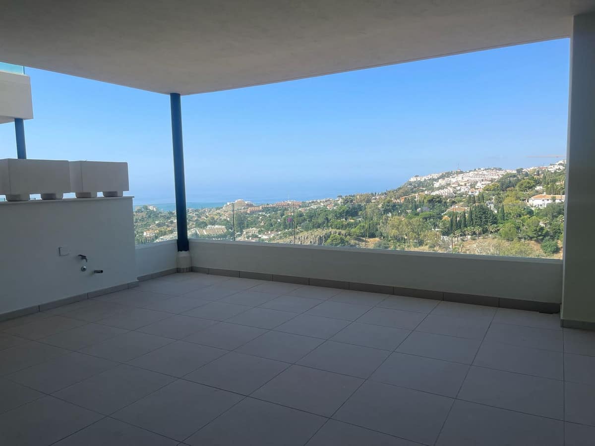 2 bedroom Apartment in Benalmadena in Benalmadena - foto 9
