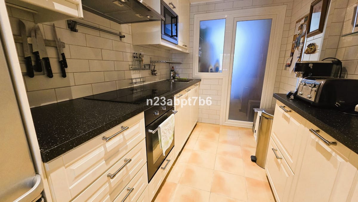 Drie-slaapkamerappartement in Los Arqueros in Los Arqueros - foto 6