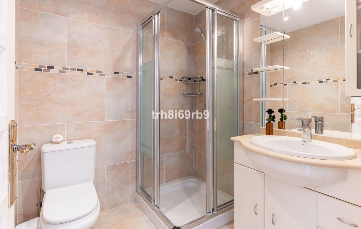 Charmant appartement in Pueblo Cortés del Golf, Benahavís in Benahavís - foto 13