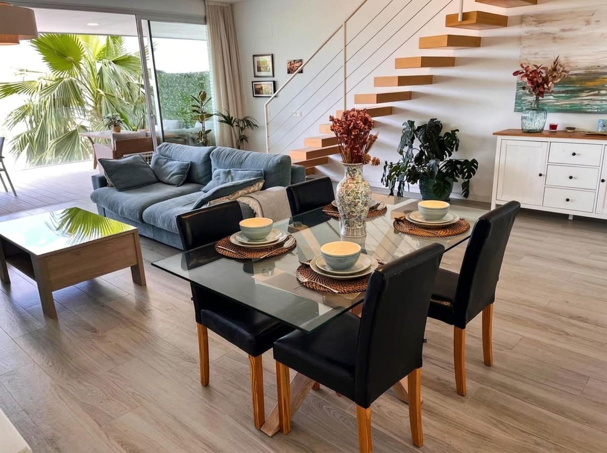 3-slaapkamer townhouse met privé solarium en zeezicht in Cancelada, Estepona in Cancelada - foto 6