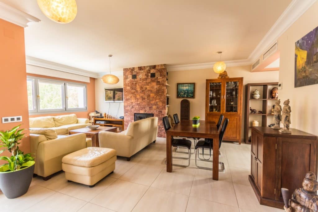 5-slaapkamer villa met gastenverblijf en boomgaard in Mijas Costa in Mijas Costa - foto 9