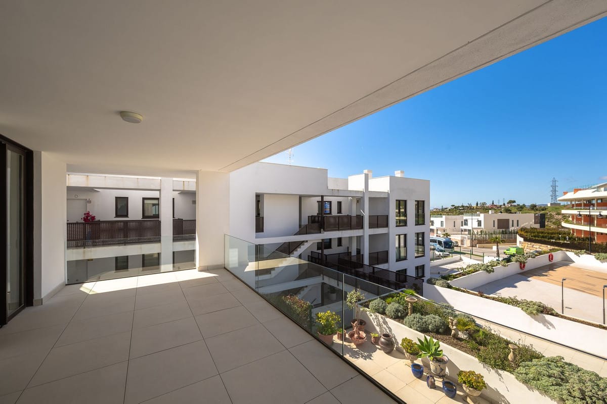 3 bedroom Apartment in Fuengirola in Fuengirola - foto 8