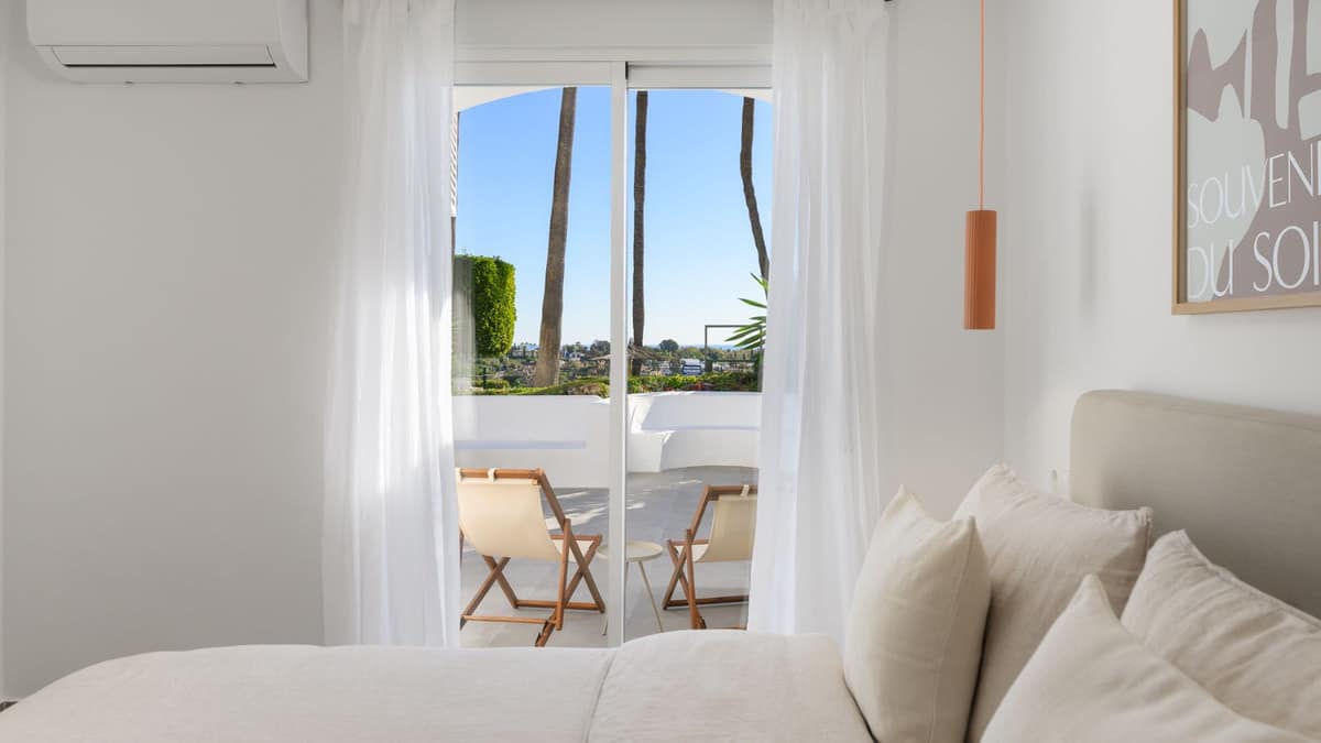 Drie-slaapkamerwoning met zeezicht in Estepona, El Paraíso in Estepona - foto 15
