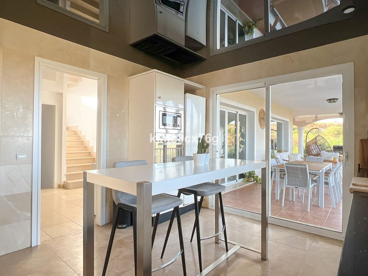 6-slaapkamer villa in Riviera del Sol in Riviera del Sol - foto 10