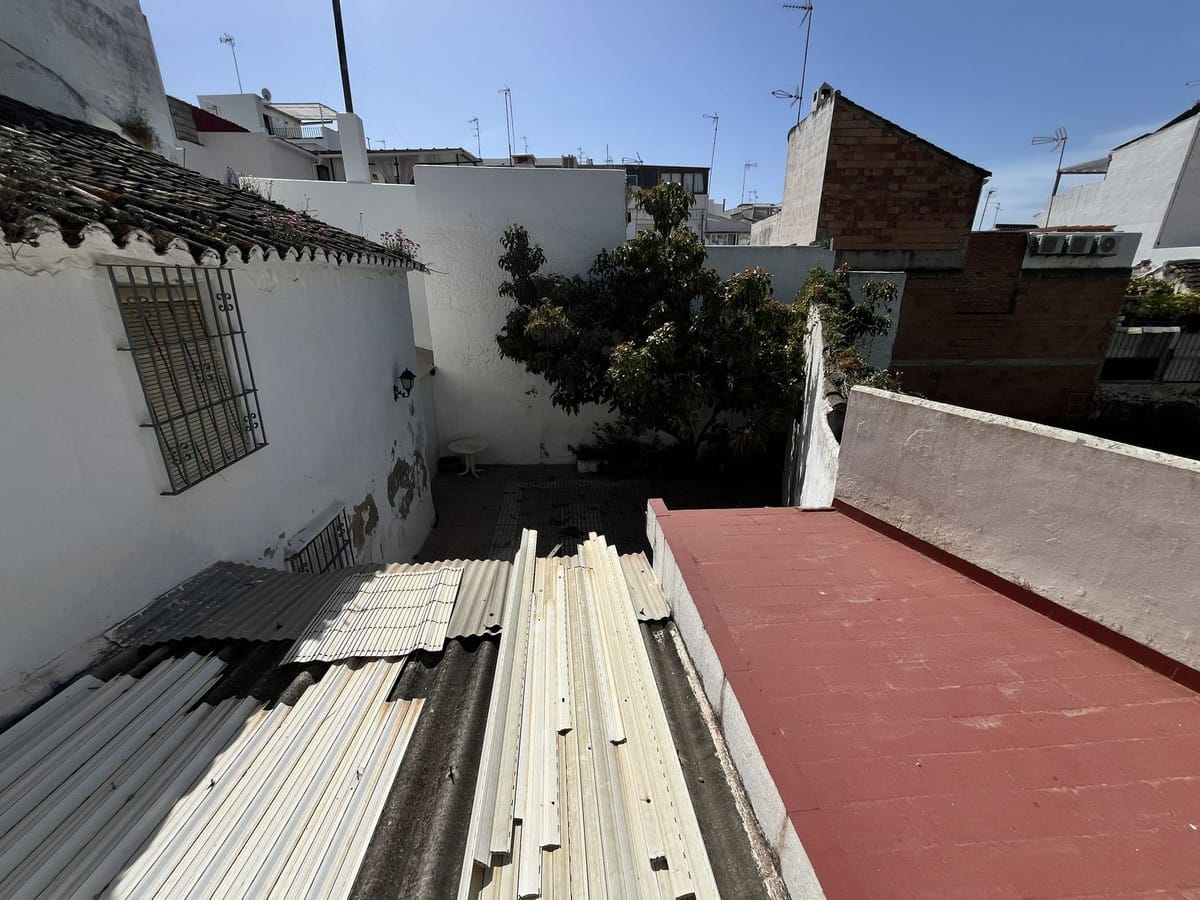 8-slaapkamer huis in Estepona centrum – investeringskans Calle Mondéjar in Estepona - foto 18
