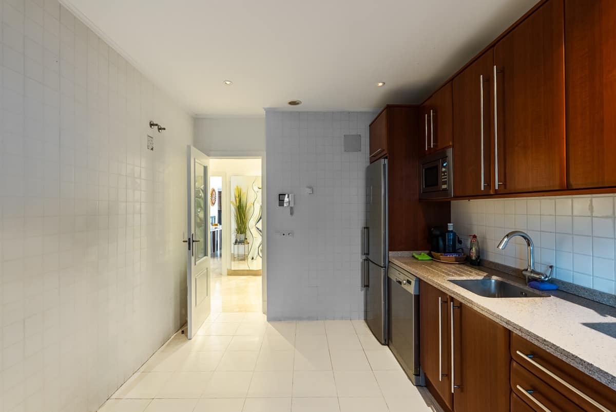 2-slaapkamer appartement in Marbella Golden Mile, Lomas del Rey in The Golden Mile - foto 9