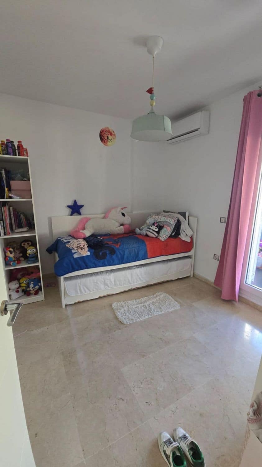 Huis met 3 slaapkamers in La Línea (Vista Hermosa) in La Línea - foto 16