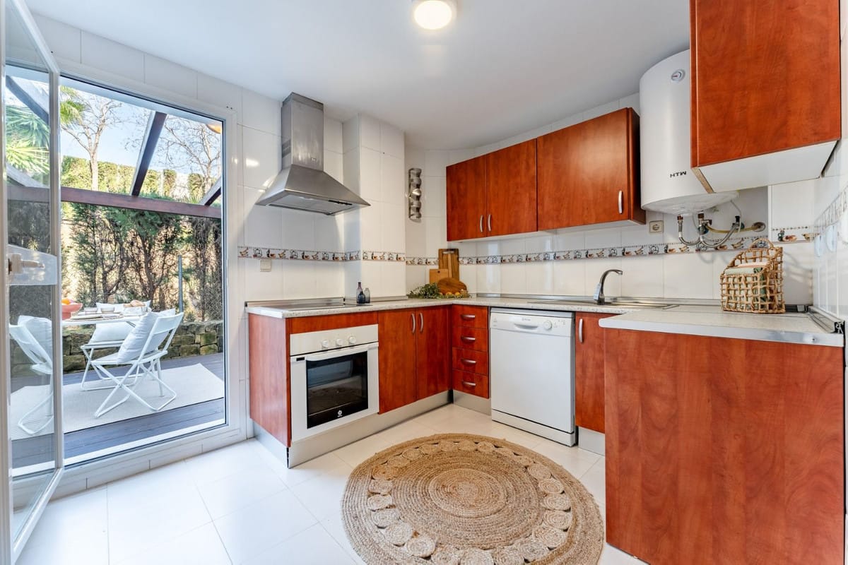 Drie-slaapkamerappartement in Estepona in Estepona - foto 7