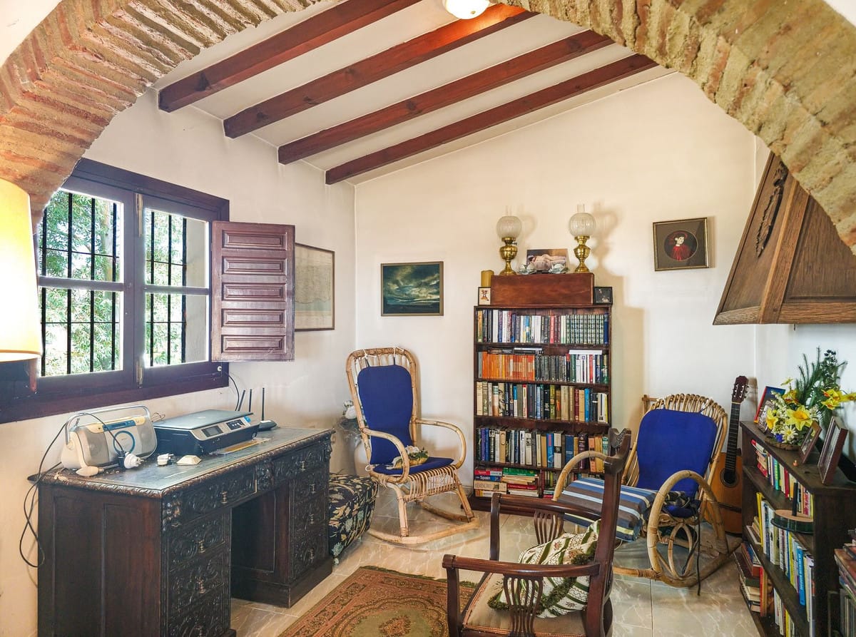EXCLUSIEF – Renovatieproject met zwembad en spectaculaire 360° berguitzichten in Sedella (Málaga) in Sedella - foto 13