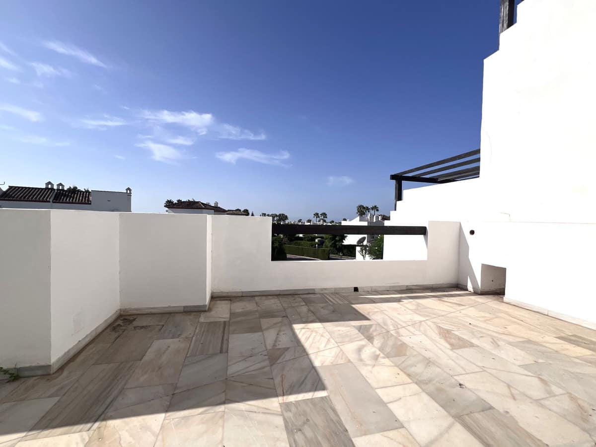 Appartement met 2 slaapkamers in Estepona in Estepona - foto 4