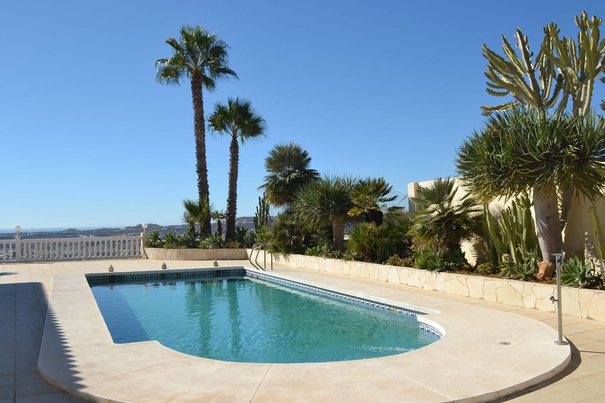 3-slaapkamer villa aan de kust in Sierrezuela in Sierrezuela - foto 12