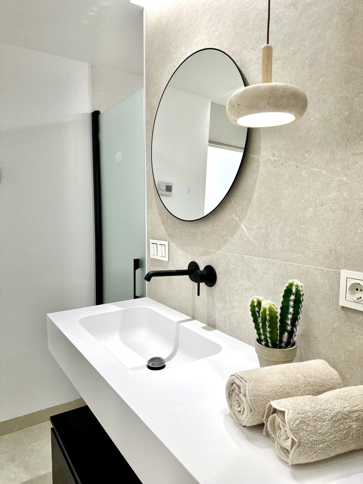 2-slaapkamer appartement aan de boulevard in Marbella in Marbella - foto 14