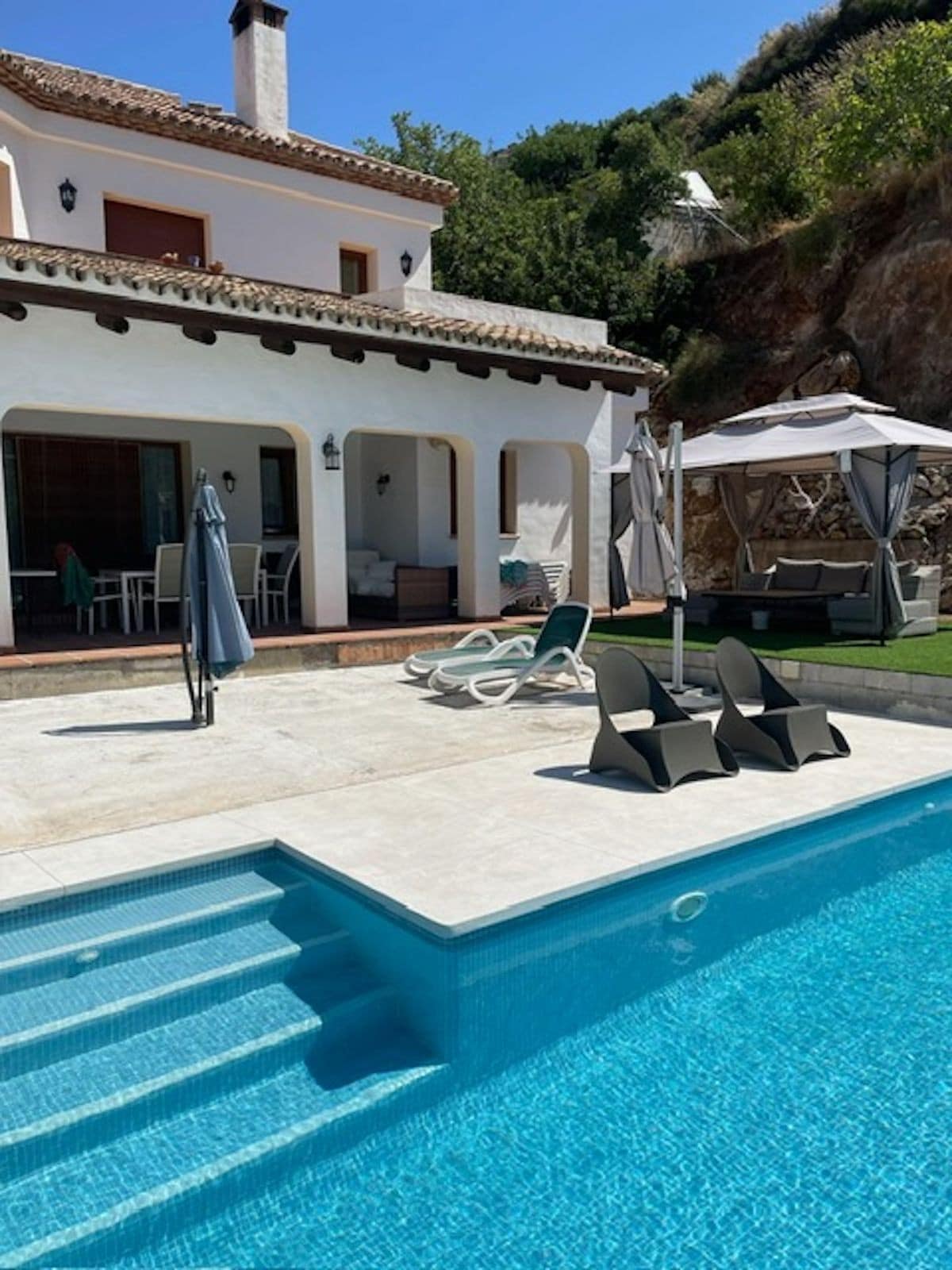 Villa met 4 slaapkamers in Istán in Istán - foto 8