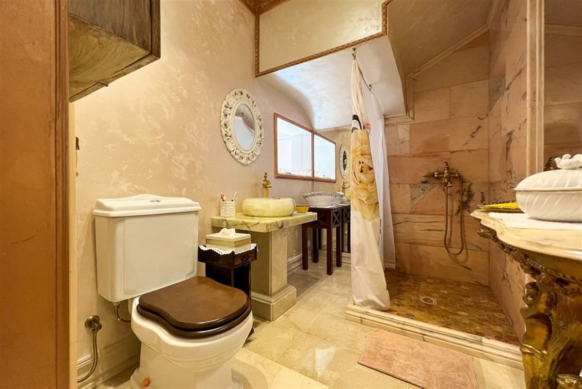 Stadswoning met 4 slaapkamers in Calahonda in Calahonda - foto 10