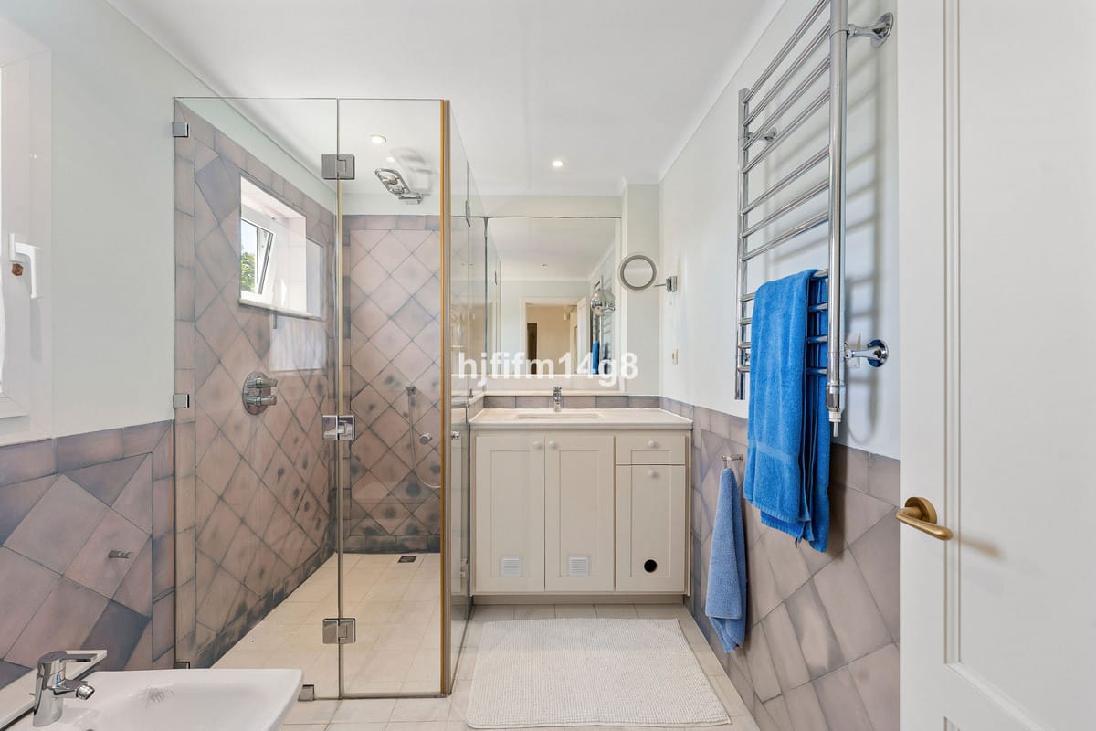 4-slaapkamerhuis in Nueva Andalucía in Nueva Andalucía - foto 19