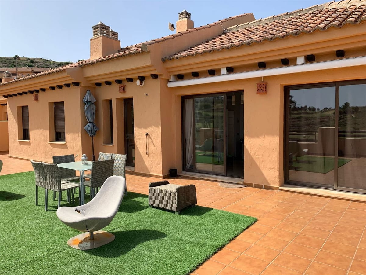 Drie-slaapkamer penthouse in Calanova Golf, Málaga in Calanova Golf - foto 6