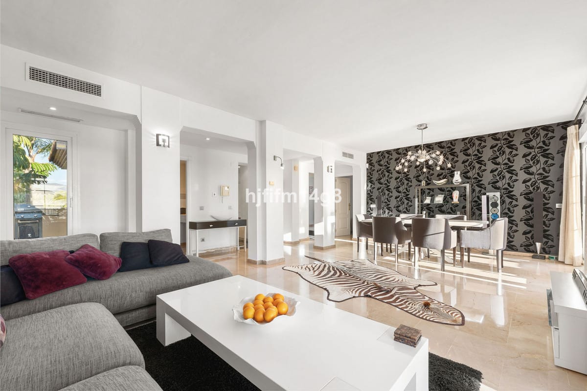 3-slaapkamer penthouse in Nueva Andalucía in Nueva Andalucía - foto 4