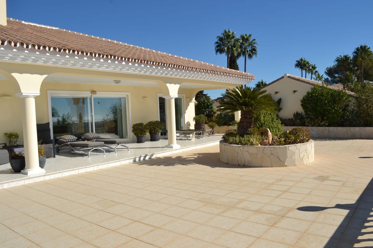 3-slaapkamer villa aan de kust in Sierrezuela in Sierrezuela - foto 3