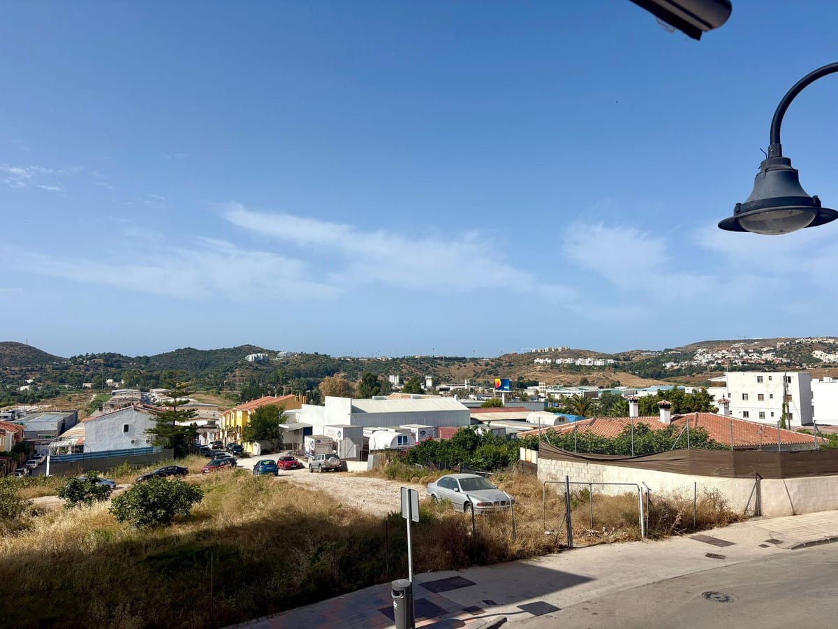 3 bedroom Apartment in Las Lagunas in Las Lagunas - foto 3