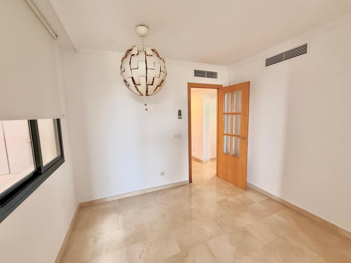 2-slaapkamer appartement in Los Pacos, Fuengirola in Los Pacos - foto 17