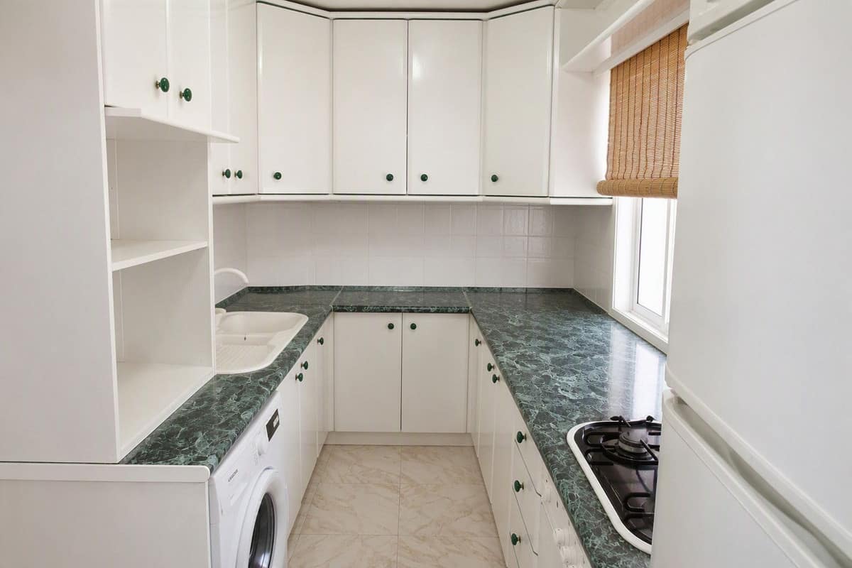 Appartement met 2 slaapkamers in Benalmádena in Benalmadena - foto 15