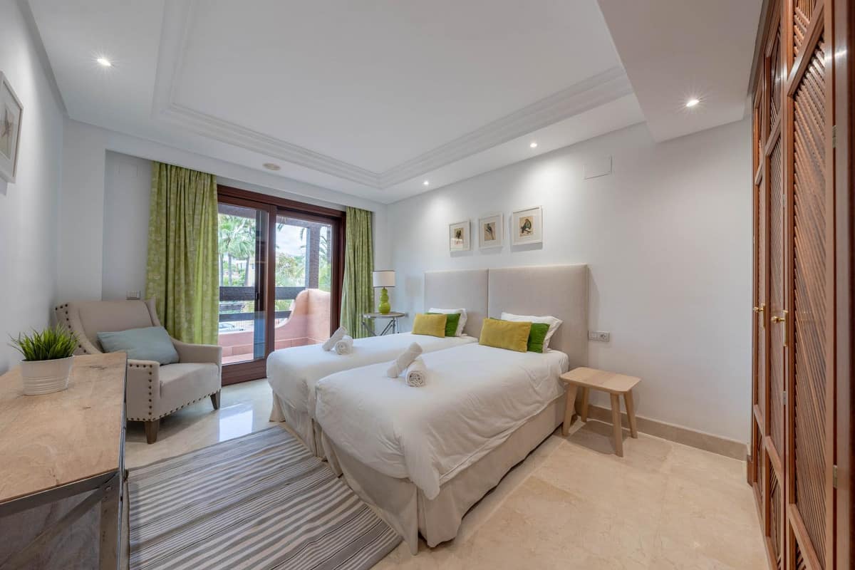 Elegante 2-slaapkamer appartement aan het strand in Estepona in Estepona - foto 10