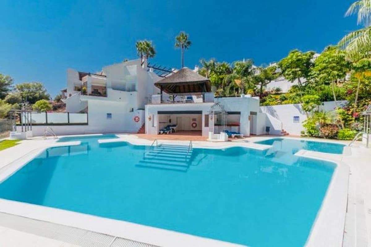 Twee-onder-een-kapwoning met 3 slaapkamers in Zahara de Istán in Istán - foto 16