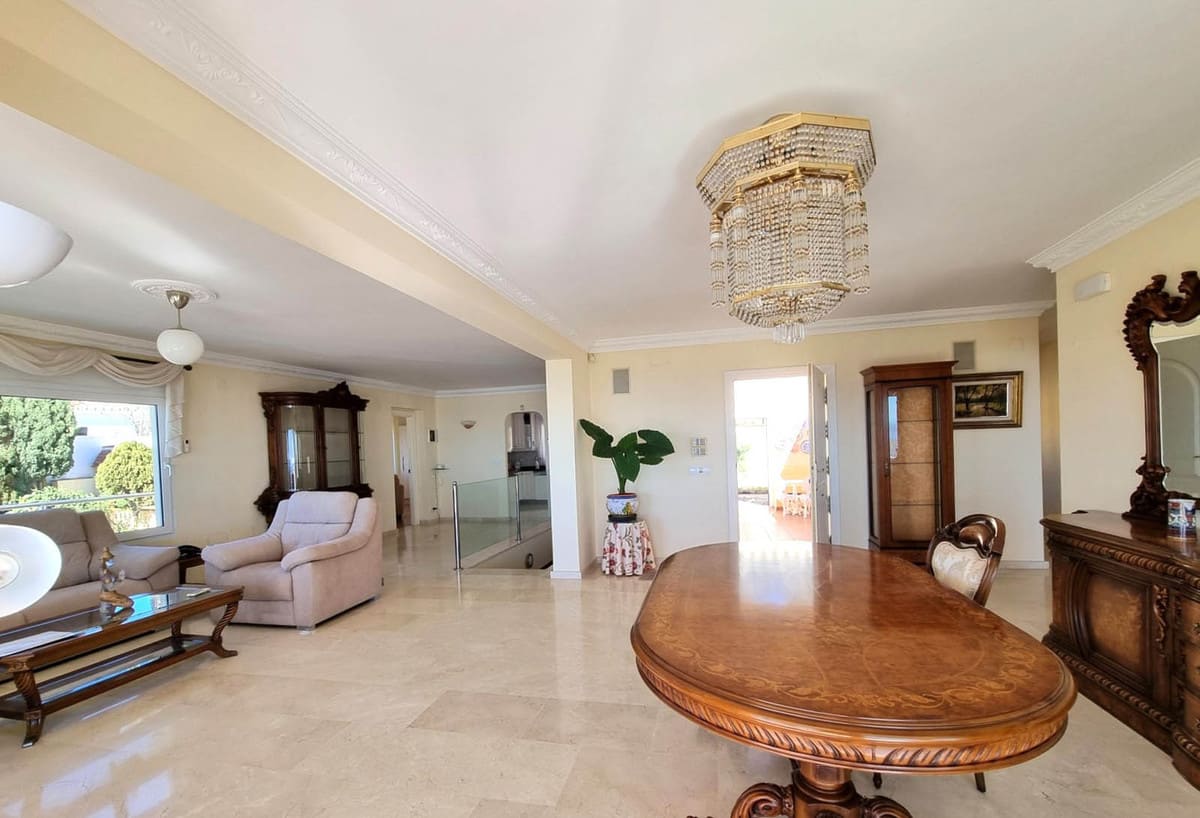 Villa met 5 slaapkamers in Benalmádena (La Capellanía) in Benalmadena - foto 14