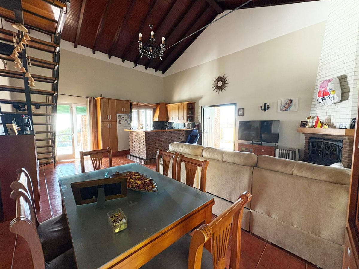 Drie-slaapkamer villa met privézwembad en adembenemend panoramisch uitzicht in La Cala de Mijas in La Cala de Mijas - foto 14