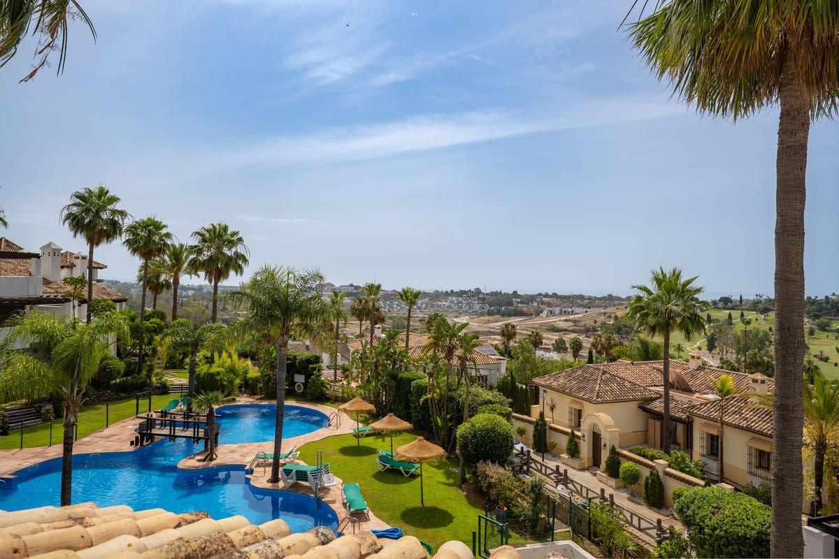 Drie-slaapkamer stadswoning in El Paraiso in El Paraiso - foto 7