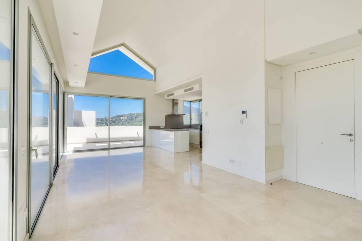 Luxueus 4-slaapkamer penthouse te koop in Marbella Club Hills, Benahavís in Benahavís - foto 4