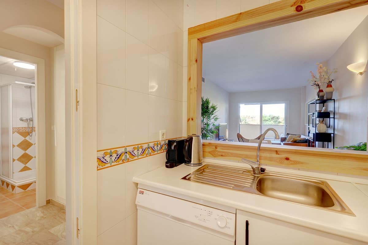 2 bedroom Apartment in Riviera Del Sol in Riviera del Sol - foto 11