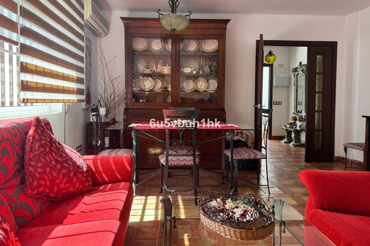 Drie-slaapkamerwoning in Alhaurín de la Torre in Alhaurín de la Torre - foto 19