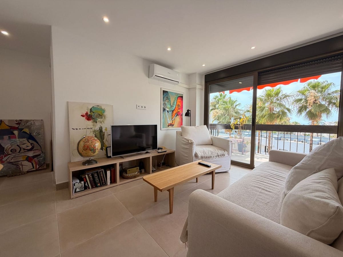 2 bedroom Apartment in Torremolinos in Torremolinos - foto 3