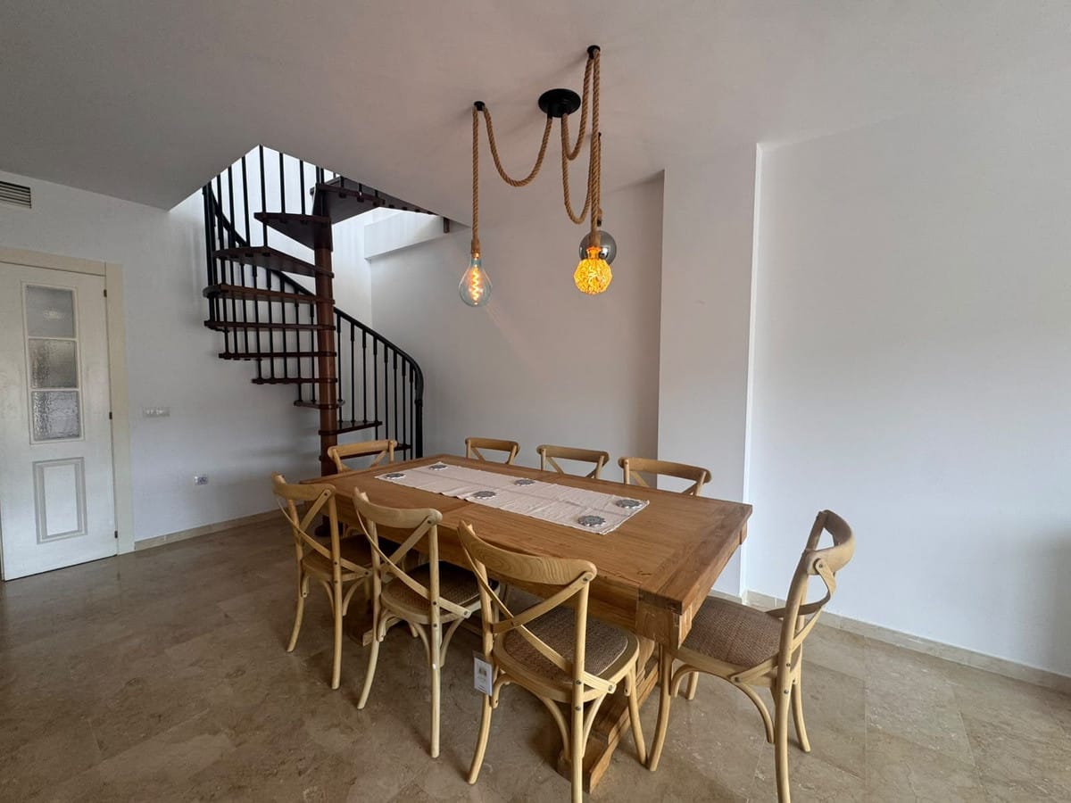 Drie-slaapkamer duplex penthouse in Manilva in Manilva - foto 3