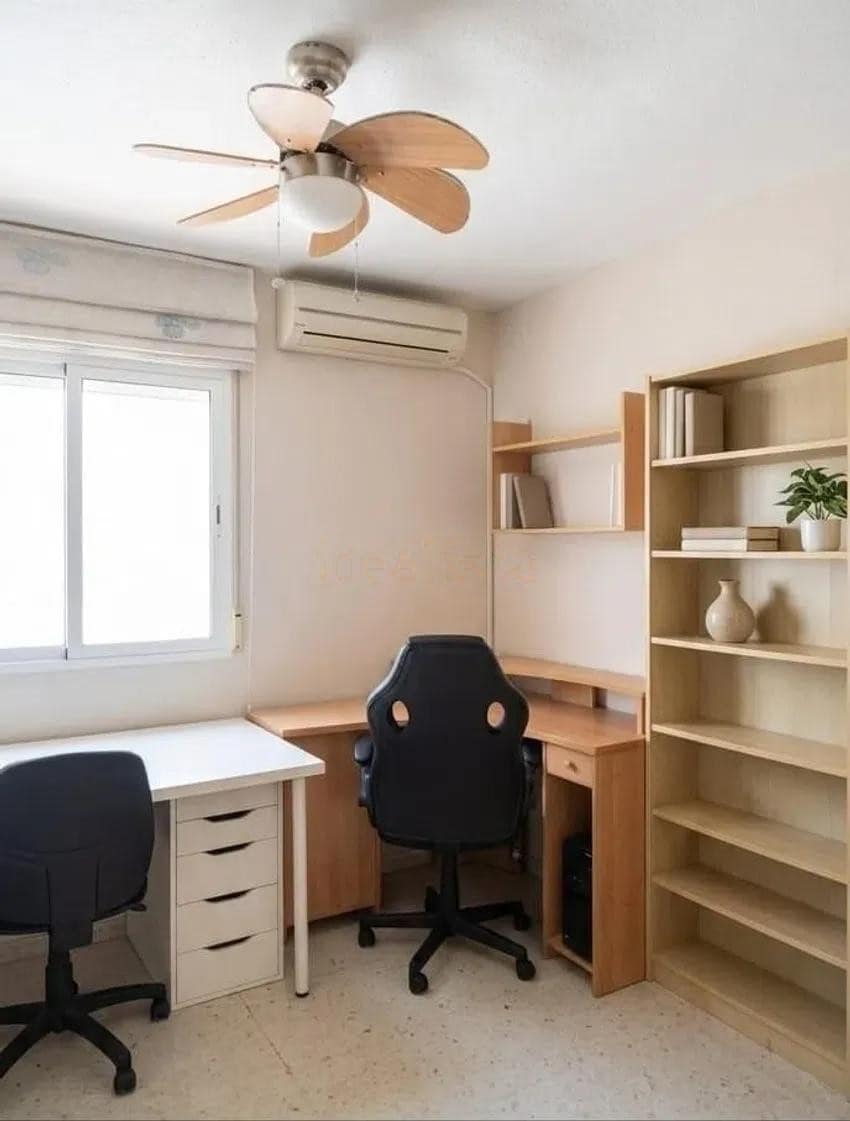 Appartement met 3 slaapkamers in Málaga in Málaga - foto 3